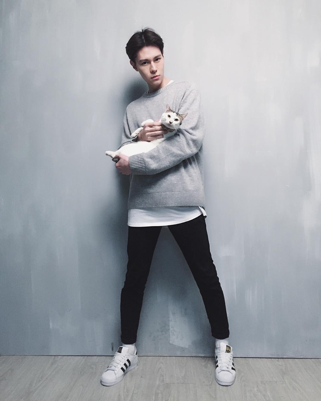 吴承璟,男,台湾人,1989年7月4日出生,巨蟹座