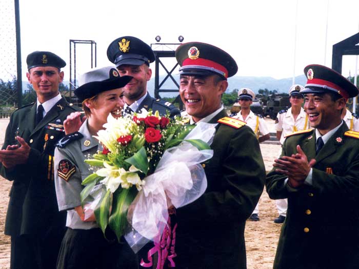 冲出亚马逊chargingoutamazon(2002)