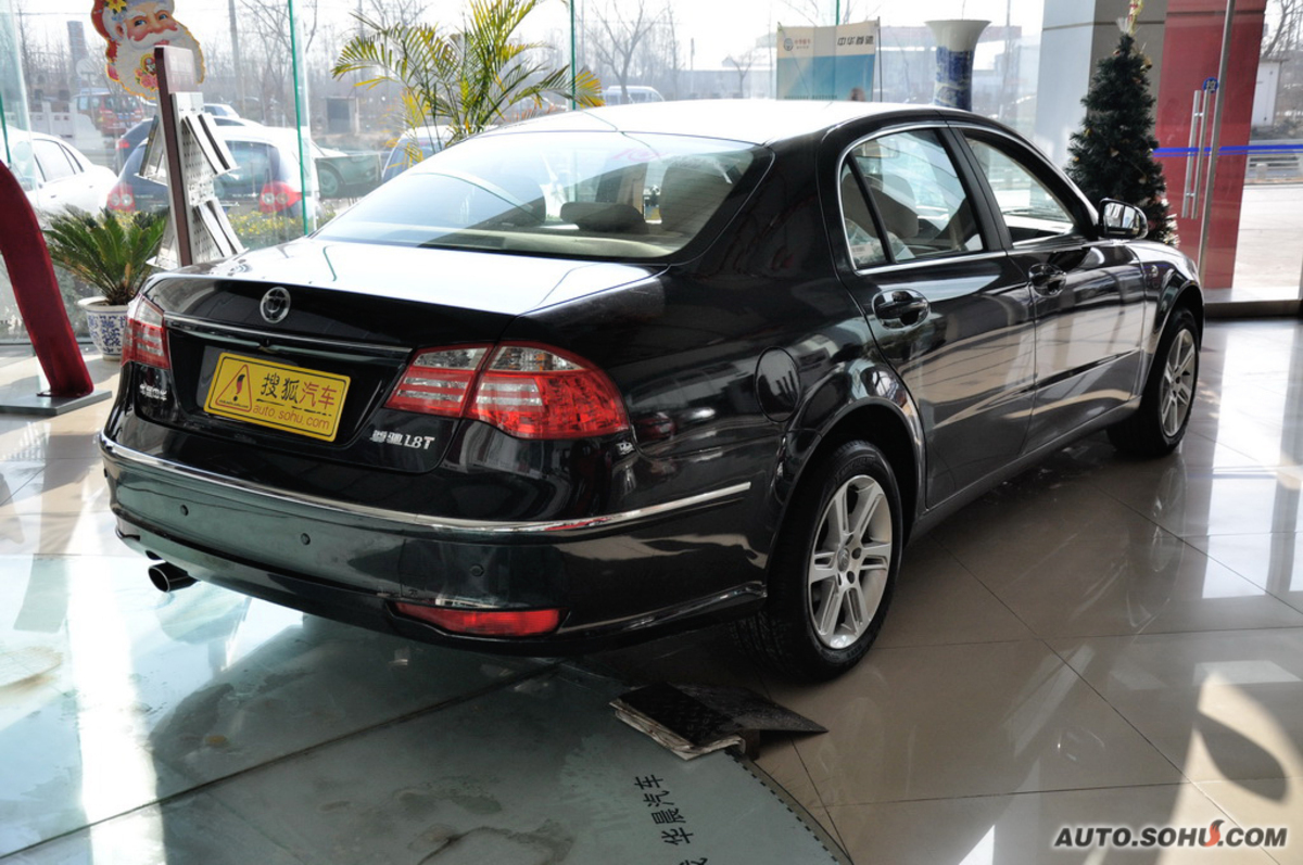  p>2004年12月15日,由华晨中华汽车有限公司全力打造的"尊驰"系列轿车