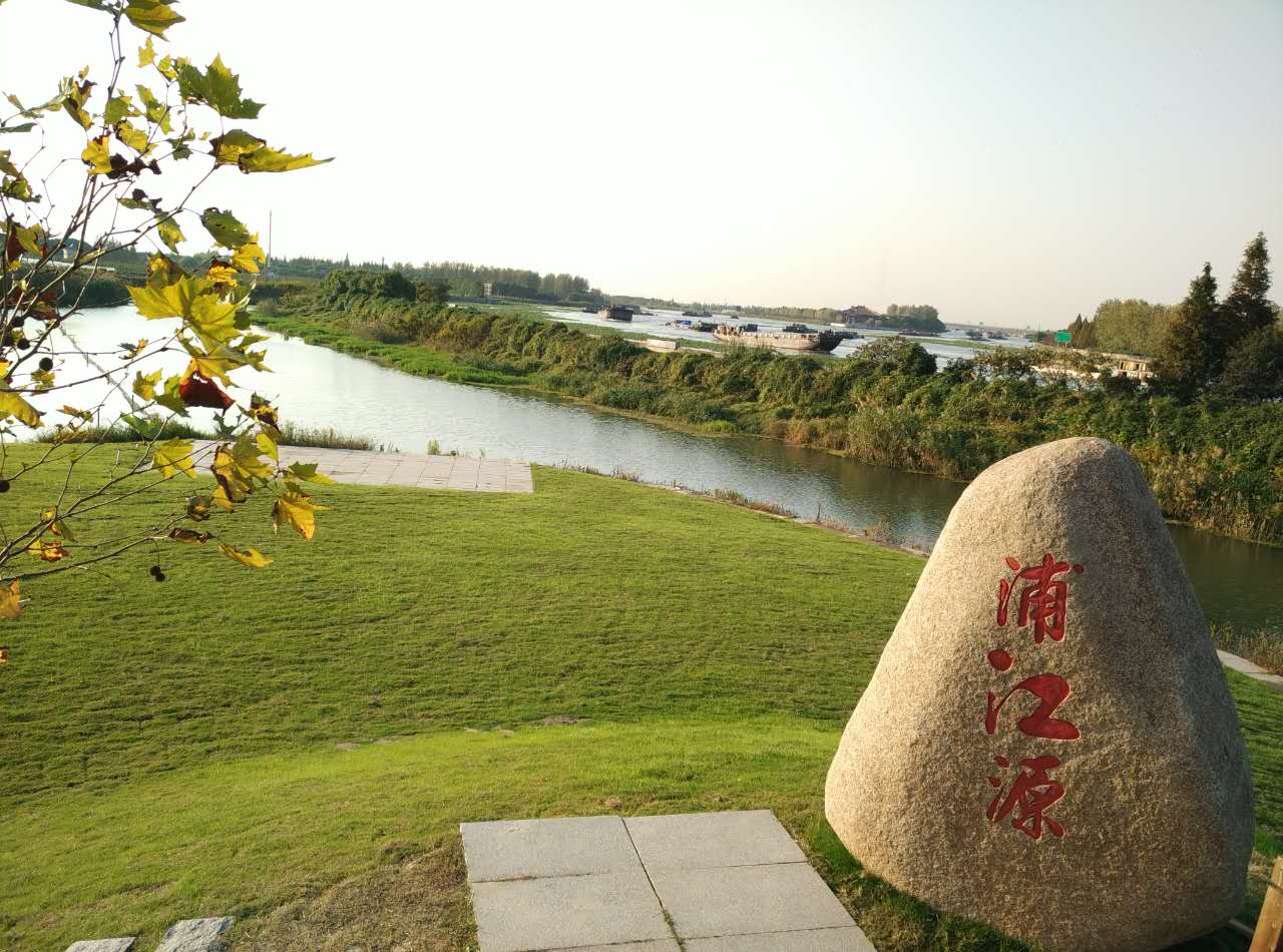 安吉大蒸港,太湖太浦河,金山白牛塘奔流至此,从源头的导航灯鸟瞰