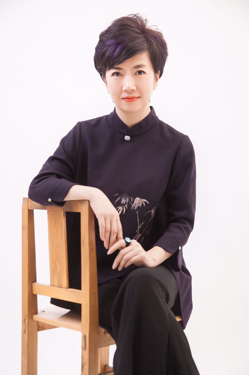  p>张丹(dang zhang),1971年生于哈尔滨市,籍贯吉林,毕业于 a href="