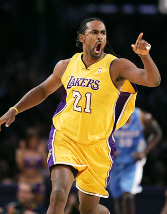  p>罗尼·图里亚夫(ronny turiaf),1983年1月13日出生于马提尼克岛勒