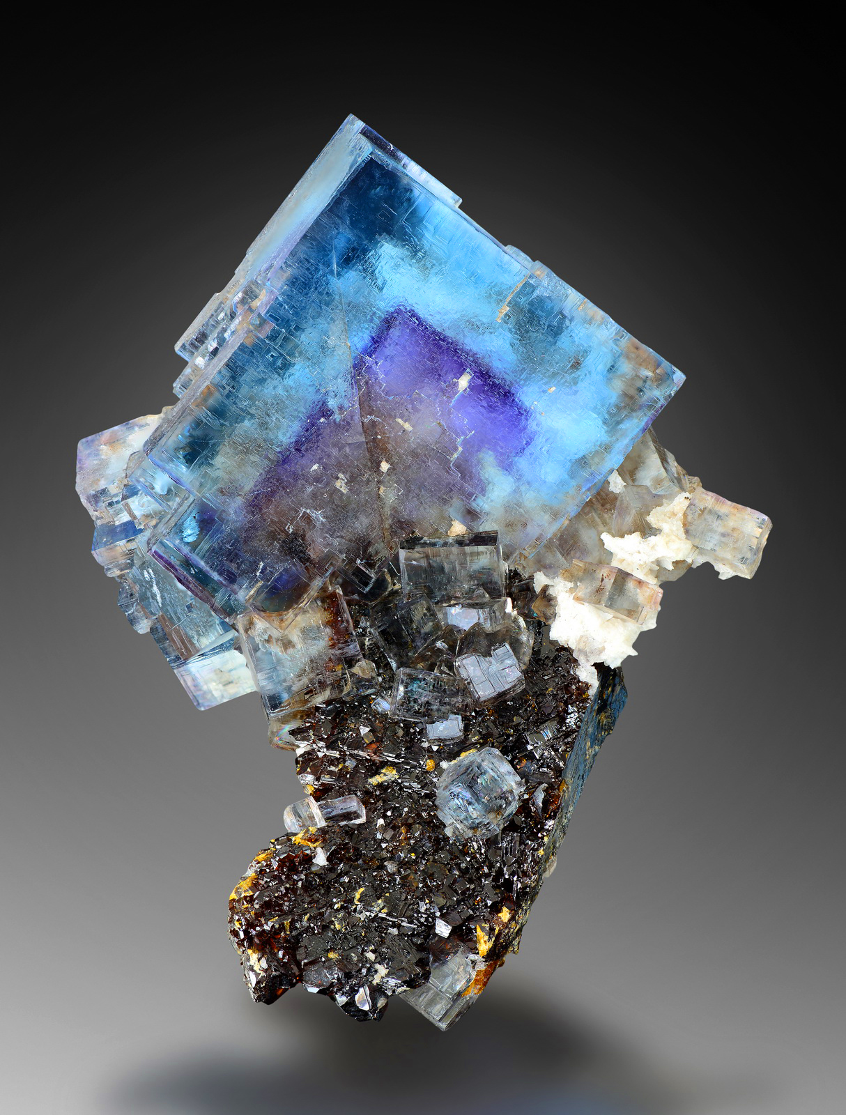  p>萤石(fluorite)又称 a href="#" data-lemmaid="8257464">氟石 /a>