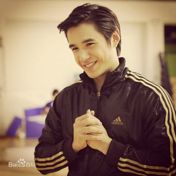  p>查亚鹏·普帕特(new),1990年2月27日出生于泰国曼谷,泰国男演员