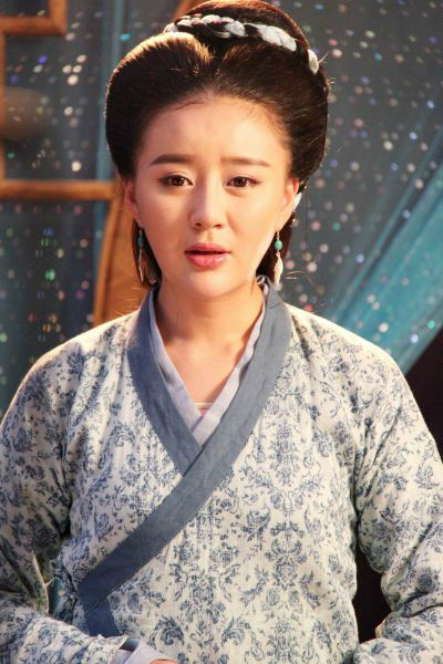 《民国恩仇录》是由东阳青雨影视文化股份有限公司出品的民国传奇剧