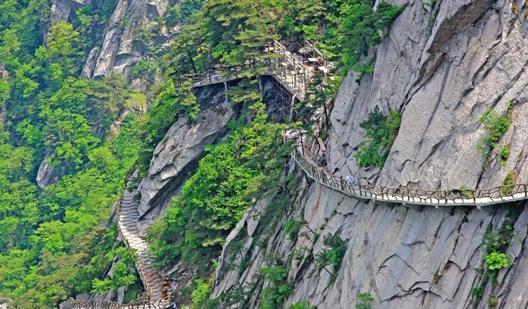  p>天堂寨( a target="_blank" href="/item/国家aaaaa级旅游景区">