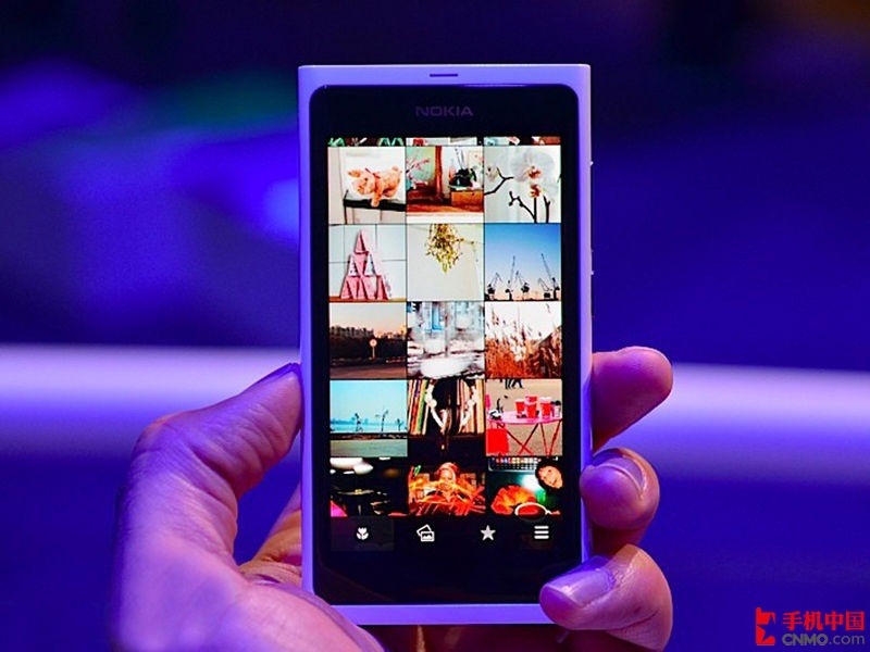 诺基亚meego智能机n9