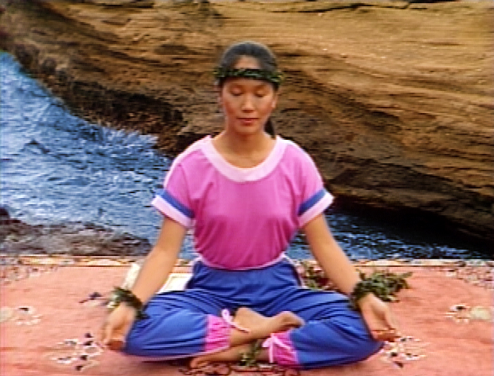 href="#" data-lemmaid="5066529">张蕙兰 /a>生长于香港,是将瑜伽