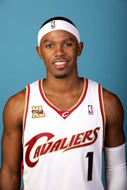  p>丹尼尔·吉布森,1986年2月27日出生于美国 a href="#" data-lemma