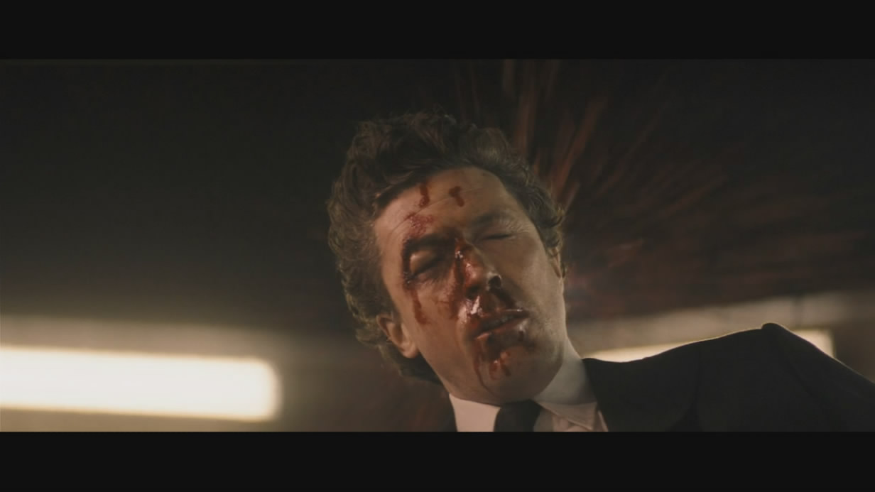  p>《玩命追踪》是由 a href="#" data-lemmaid="2769012">艾略特