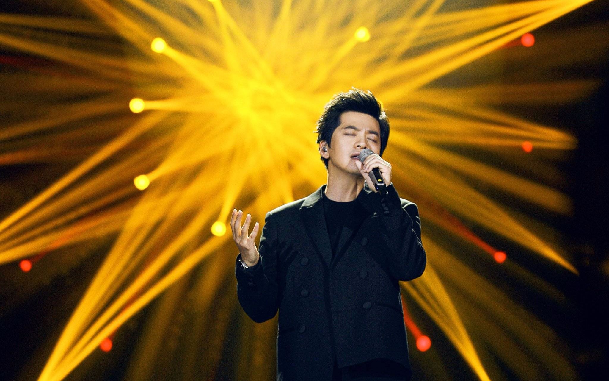 id="gncnxit7zs">《传奇》是 a target="_blank" href="/item/李健/3"