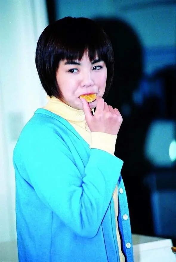  /a>》角色,由台湾明星 a target="_blank" href="/item/ella/350997"