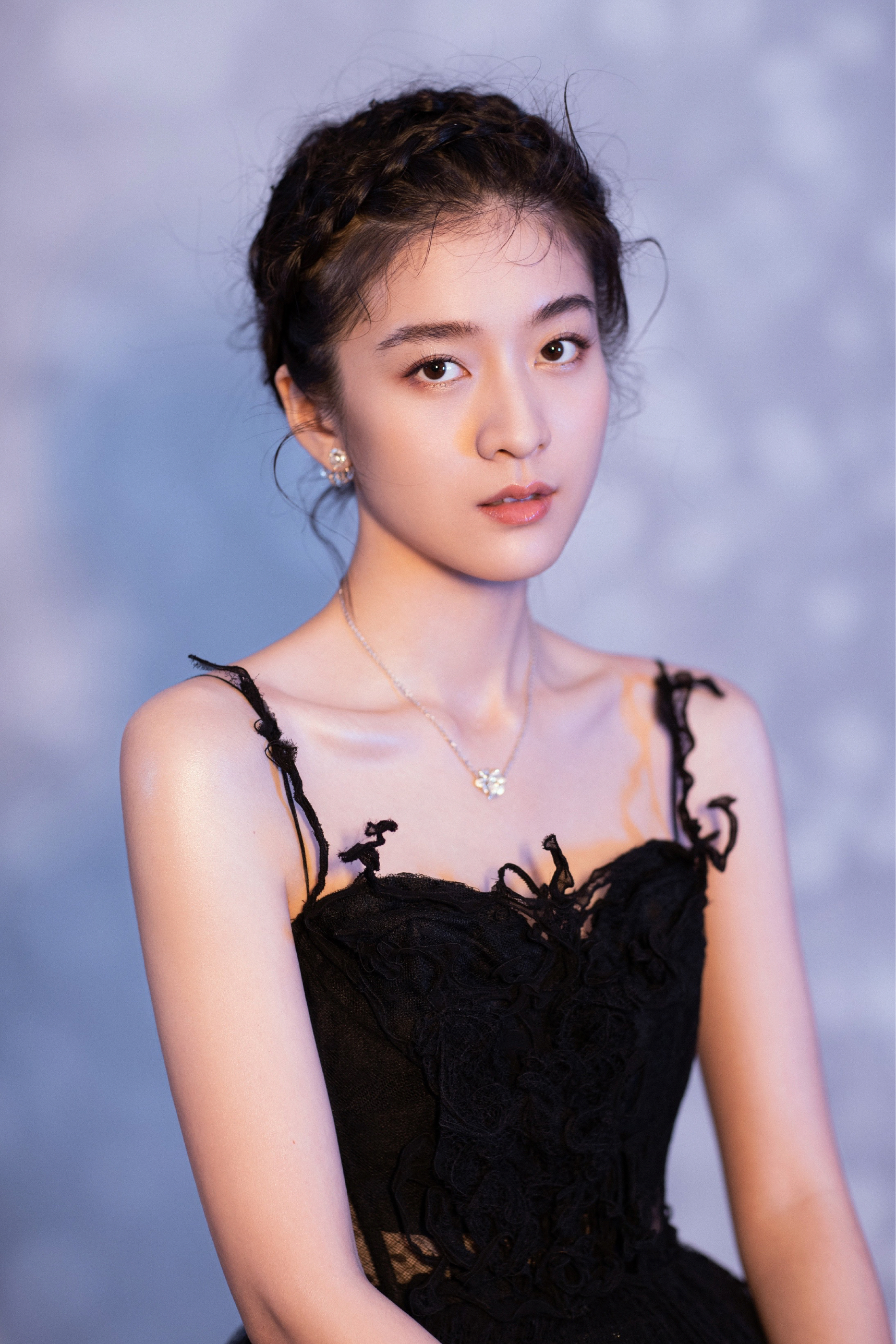 lemmaid="1211702">义乌市,中国内地女演员