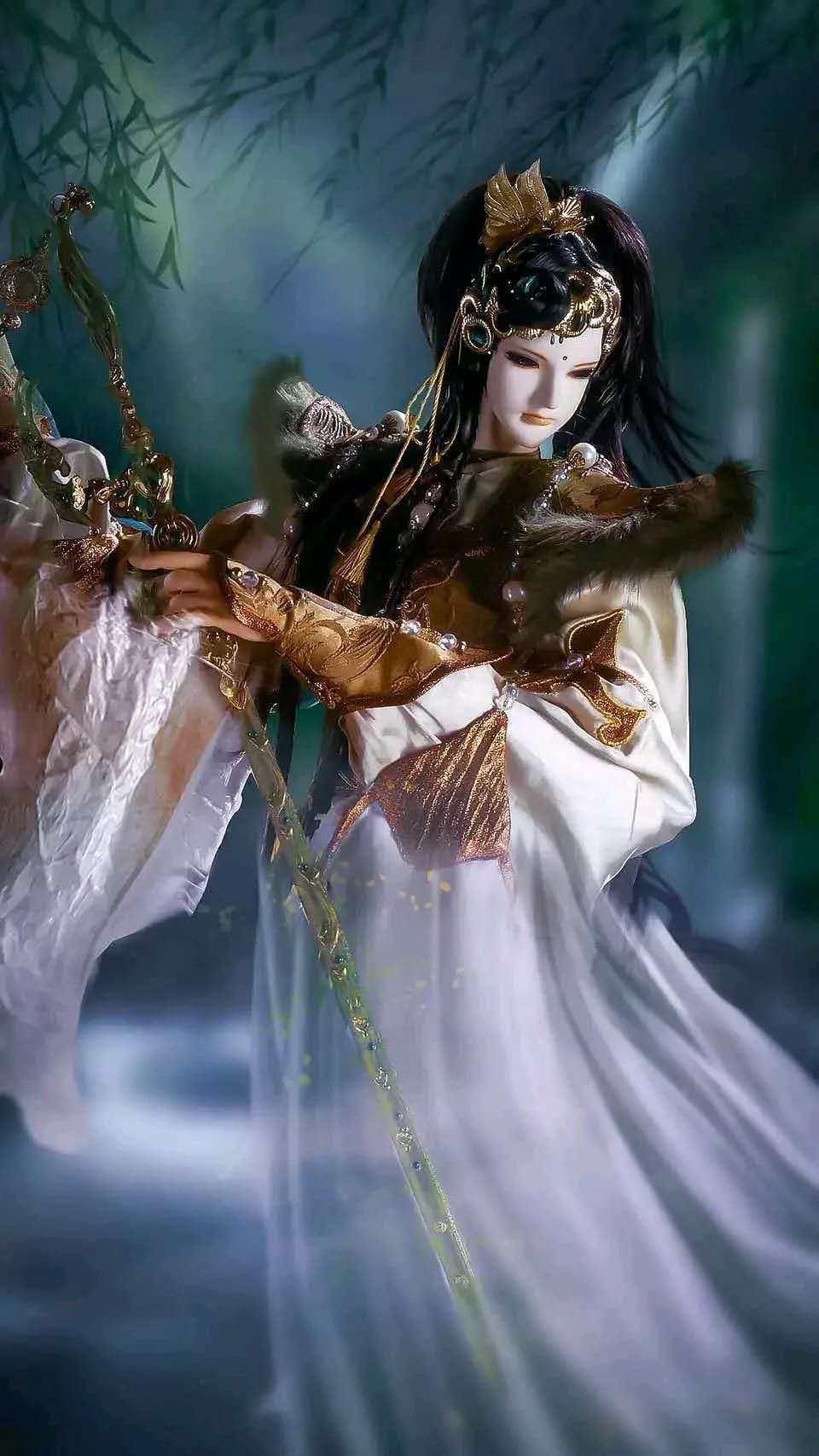 >红尘雪,女,是《 a target="_blank" href="/item/霹雳布袋戏/155118"