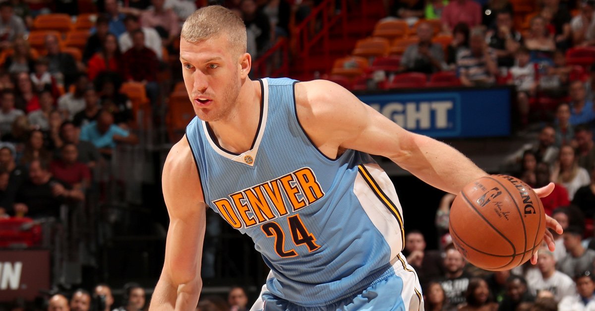 梅森·普拉姆利