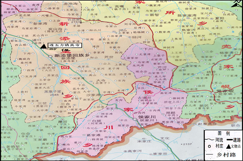  p>连五坊清真寺位于会宁县新添堡乡新添村连五坊社白家沟川地的二层