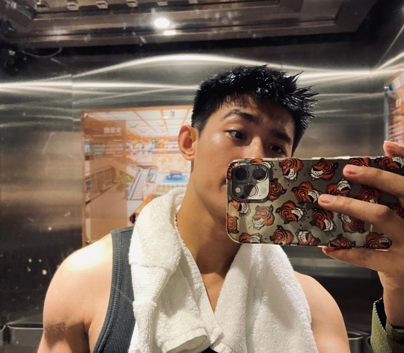 枪王黑泽，枪王黑泽图片