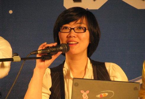  p>王琳,女,天津交通广播《红绿灯》节目主持人. /p>