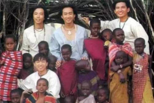 Beyond与非洲当地儿童