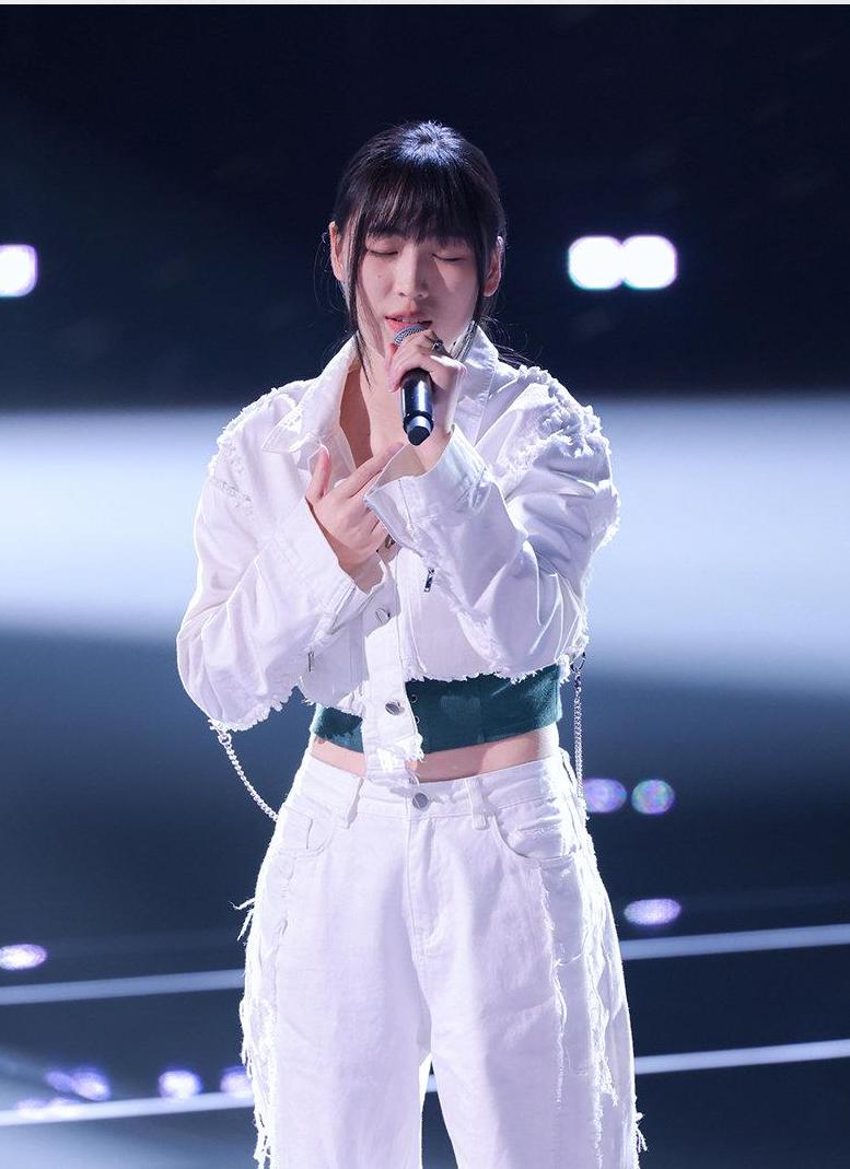 杨灿