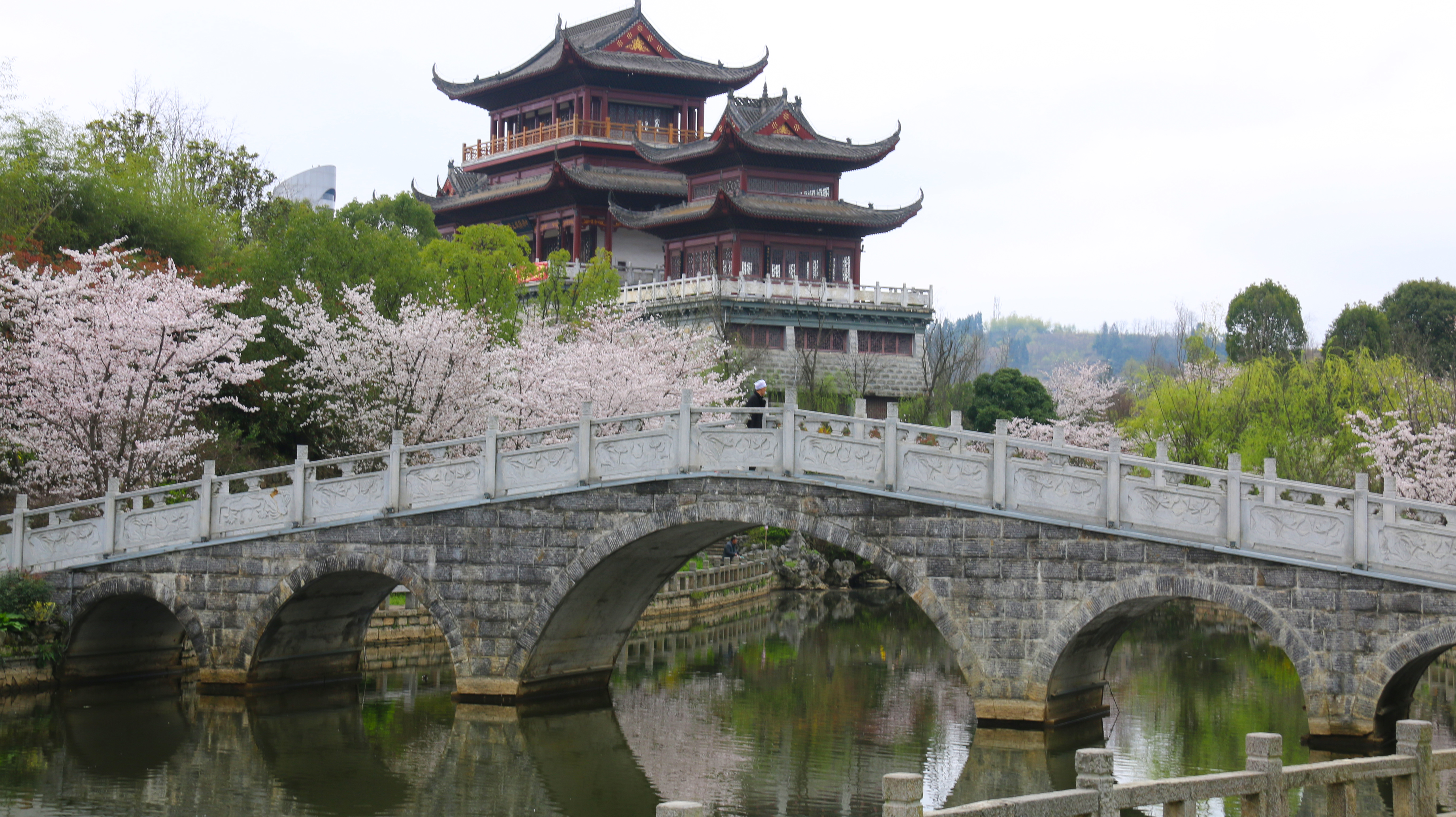 瓮安县草塘千年古邑旅游区