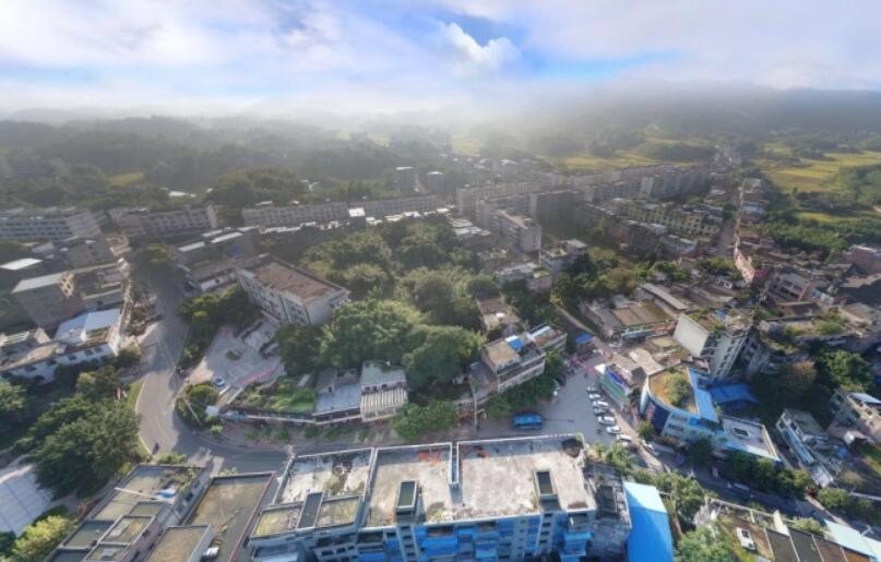  p>底蓬镇(已撤销),原隶属于四川省宜宾市江安县,地处江安县南部,东接