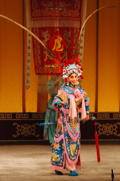 u3eh">冯蕴,女, a target="_blank" href="/item/上海京剧院/1443975"