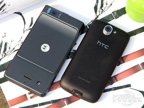 data-lemmaid="3529073">摩托罗拉公司 /a>于2010年上市的智能手机