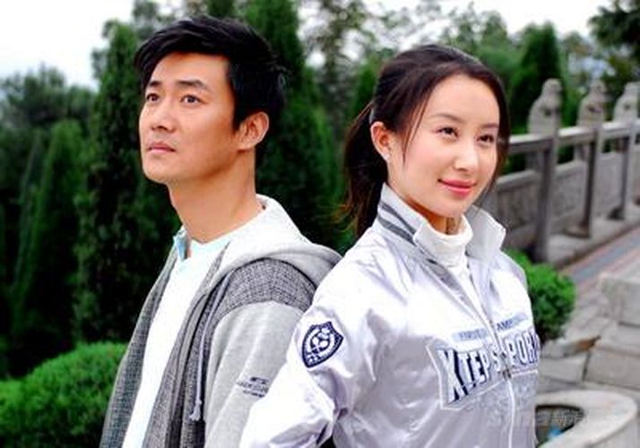 《红官窑》是李森执导,崔麟,张永胜编剧,李进荣,舒畅等主演的都市电视