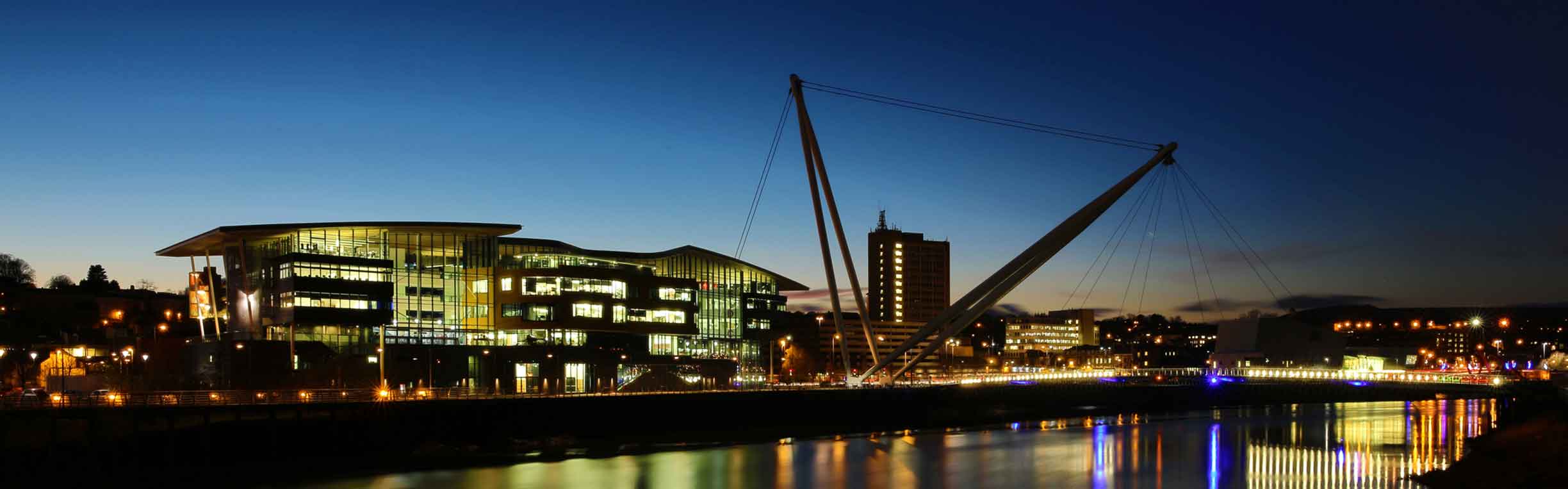  p>南威尔士大学(the university of south wales),是一所位于英国 a