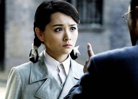  p>邓莎,1985年12月8日出生于湖南株洲,中国内地女演员.