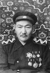  p data-id="gnwp2aff12">达列力汗·苏古尔巴也夫(1906年6月—1949年