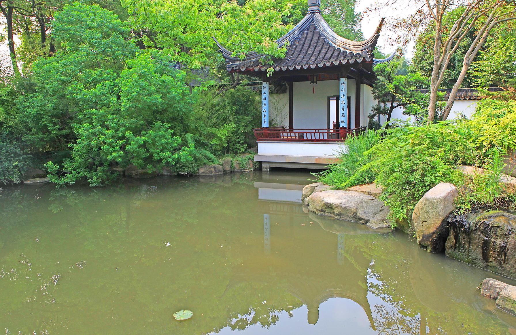  p>虎丘山风景名胜区位于 a target="_blank" href="/item/苏州古城
