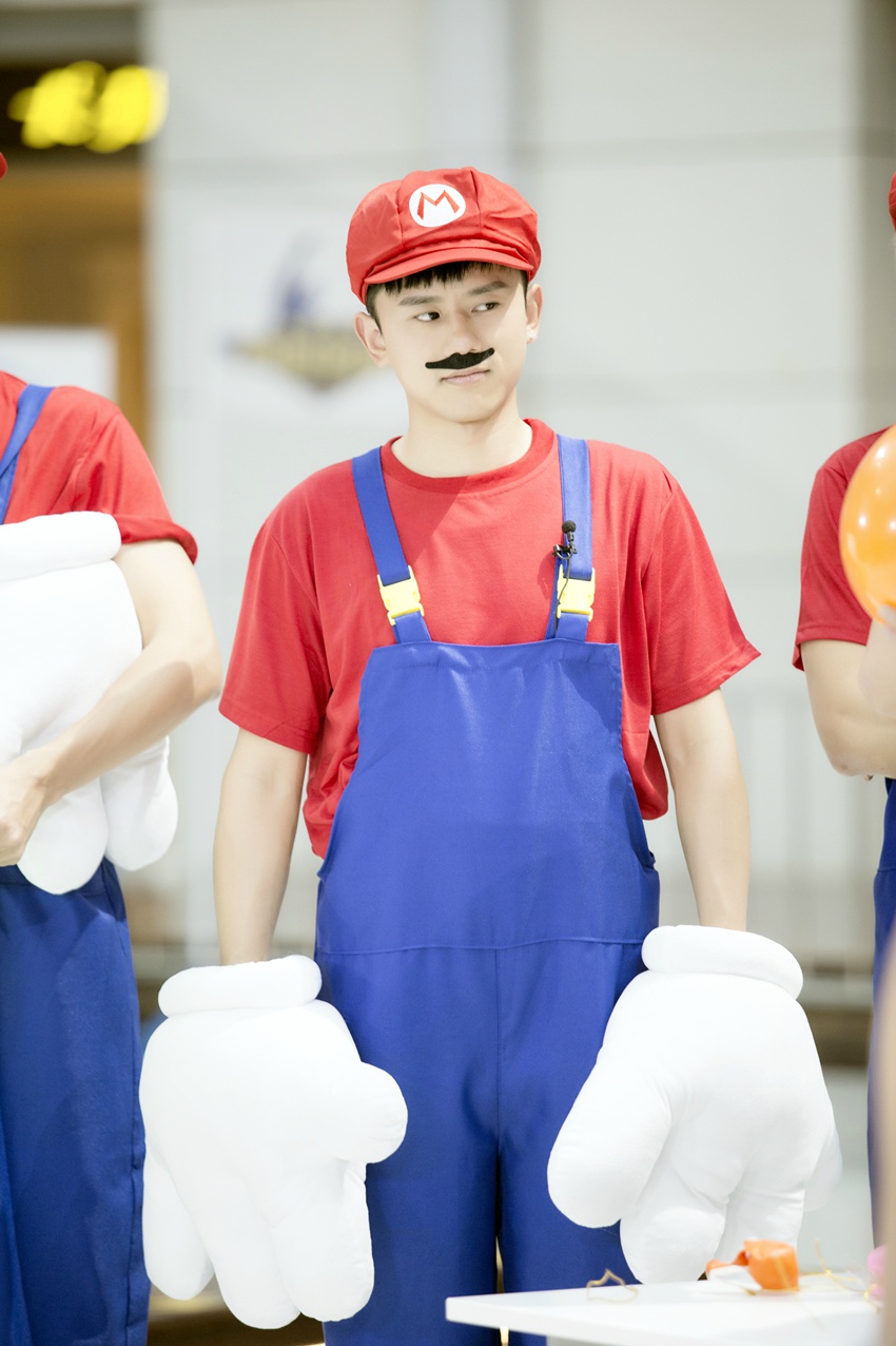  p>张杰(jason zhang),1982年12月20日出生于四川省成都市,中国流行男