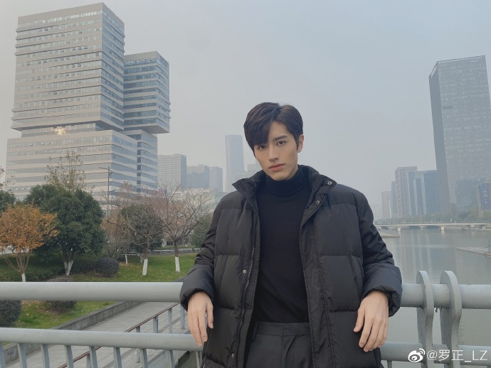 罗正（中国内地男歌手、演员）_百度百科