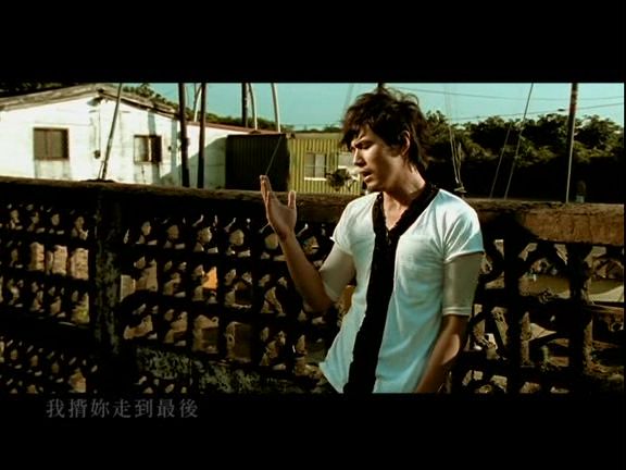 《白色风车》是 a target="_blank" href="/item/周杰伦/129156" data