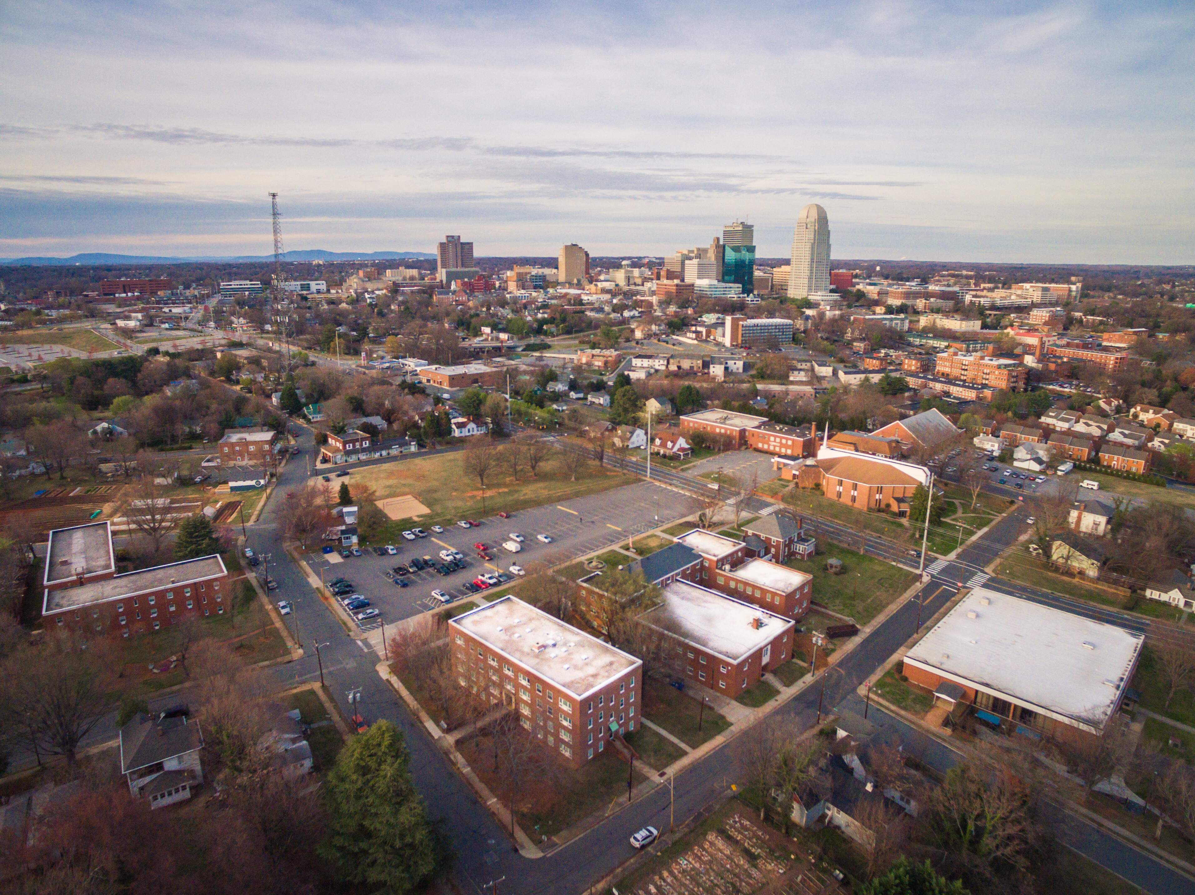  p data-id="gnb98x4z2e">卡罗莱纳大学(caroli