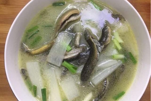 参芪淮山泥鳅汤