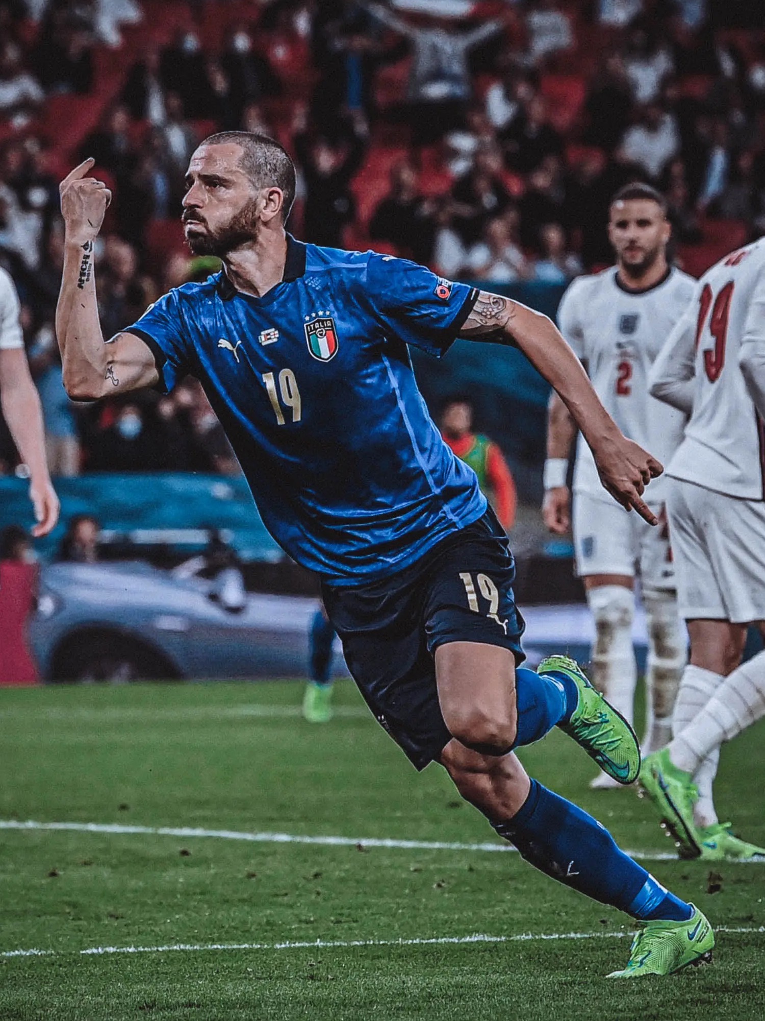  p>莱昂纳多·博努奇(leonardo bonucci),1987年5月1日出生于意大利 a