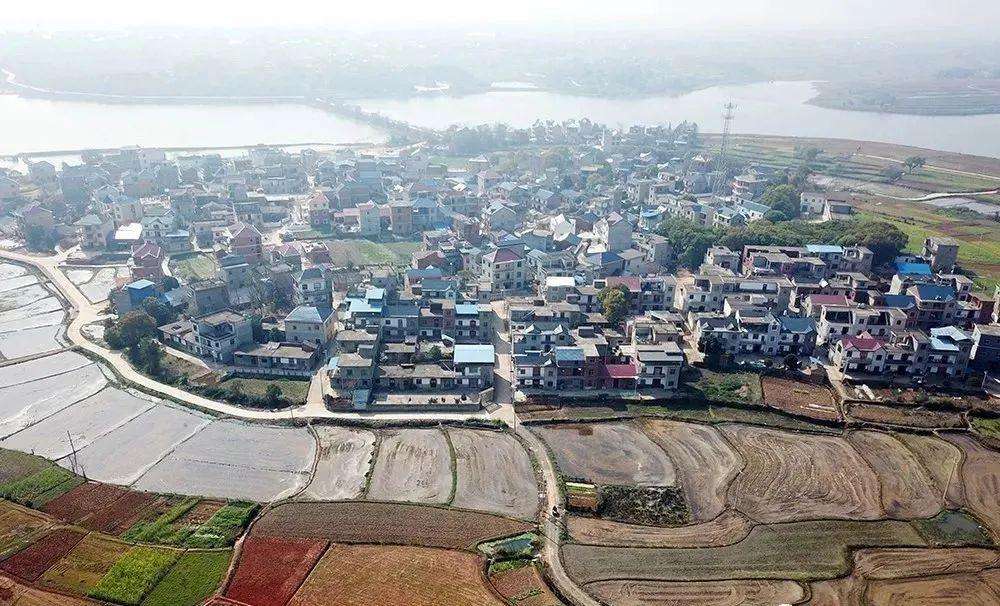  p>南峰镇,隶属江西省九江市 a target="_blank" href="/item/都昌县