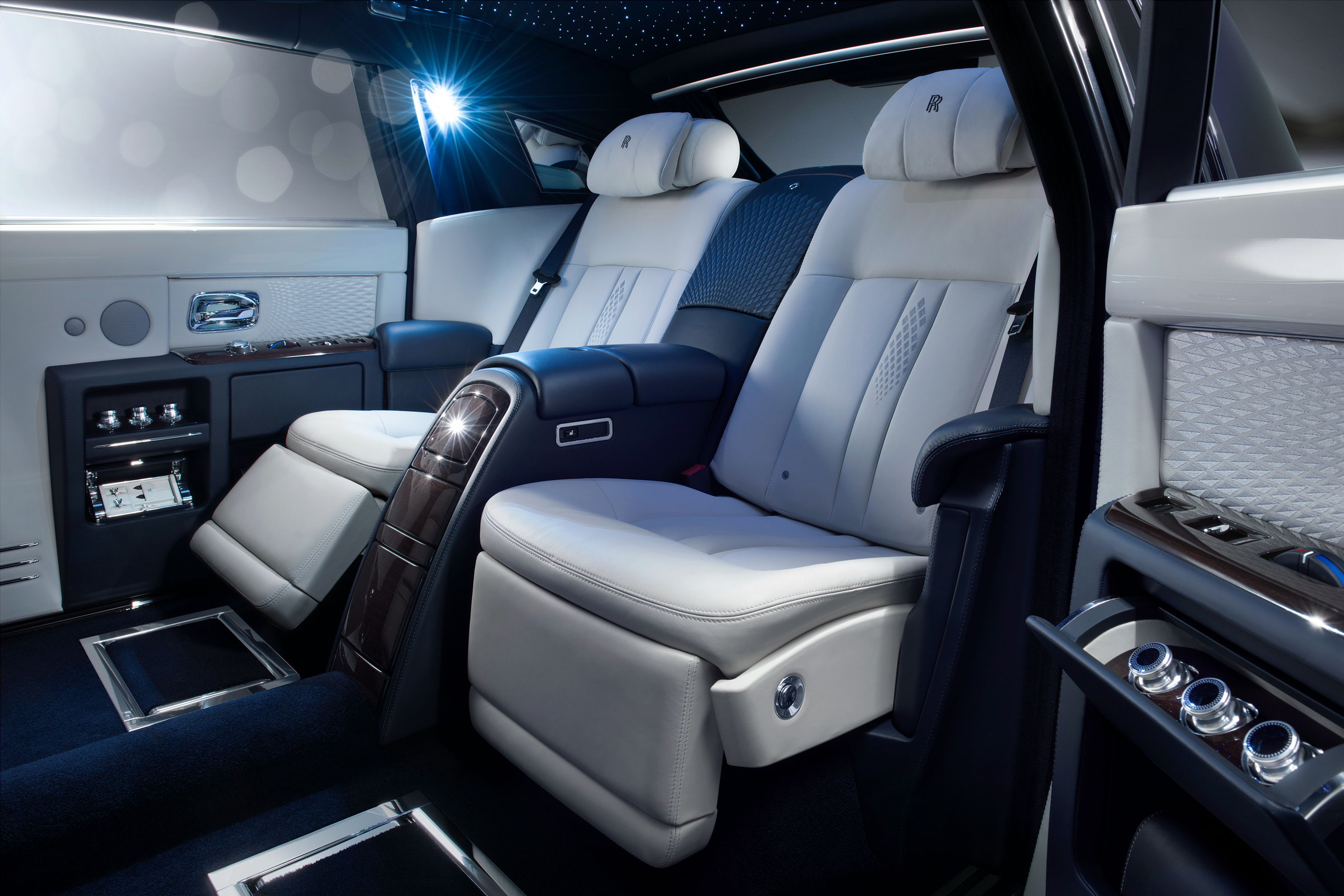 劳斯莱斯幻影6.7元首型