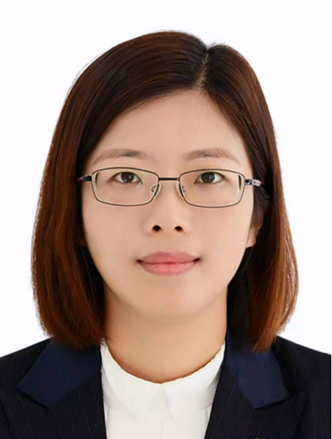  p>郑云,女,汉族,1981年8月出生,福建福清人,2005年7月参加工作,2000