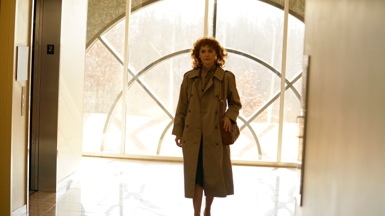  p>《美国谍梦第五季》是罗克珊·道森执导,马修·瑞斯,凯丽·拉塞尔