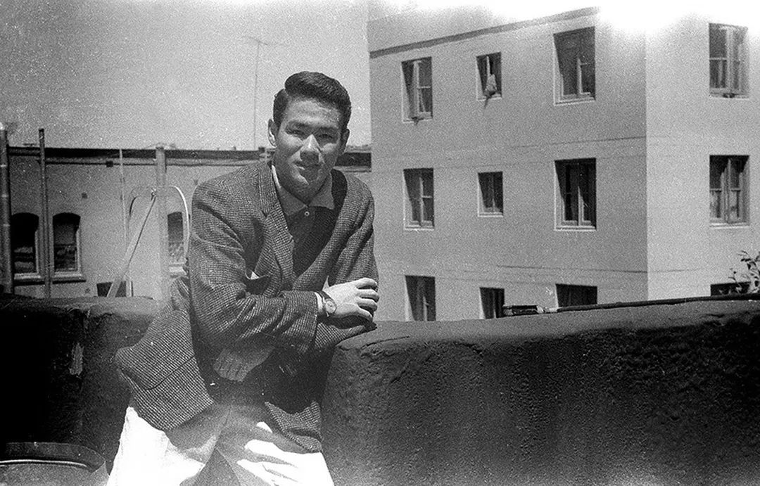 (英文名:bruce lee,1940年11月27日—1973年7月20日),本名李振藩,出生