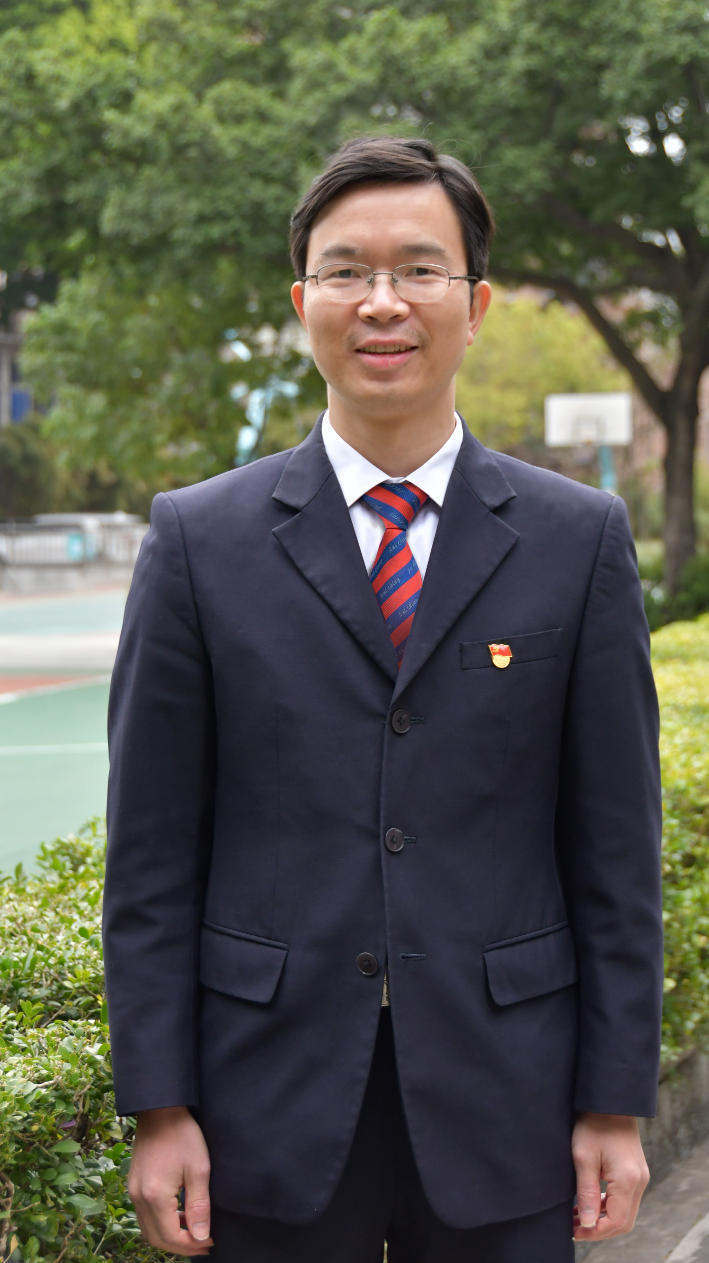 张志红,曾任广州市第十二届中学数学教研会