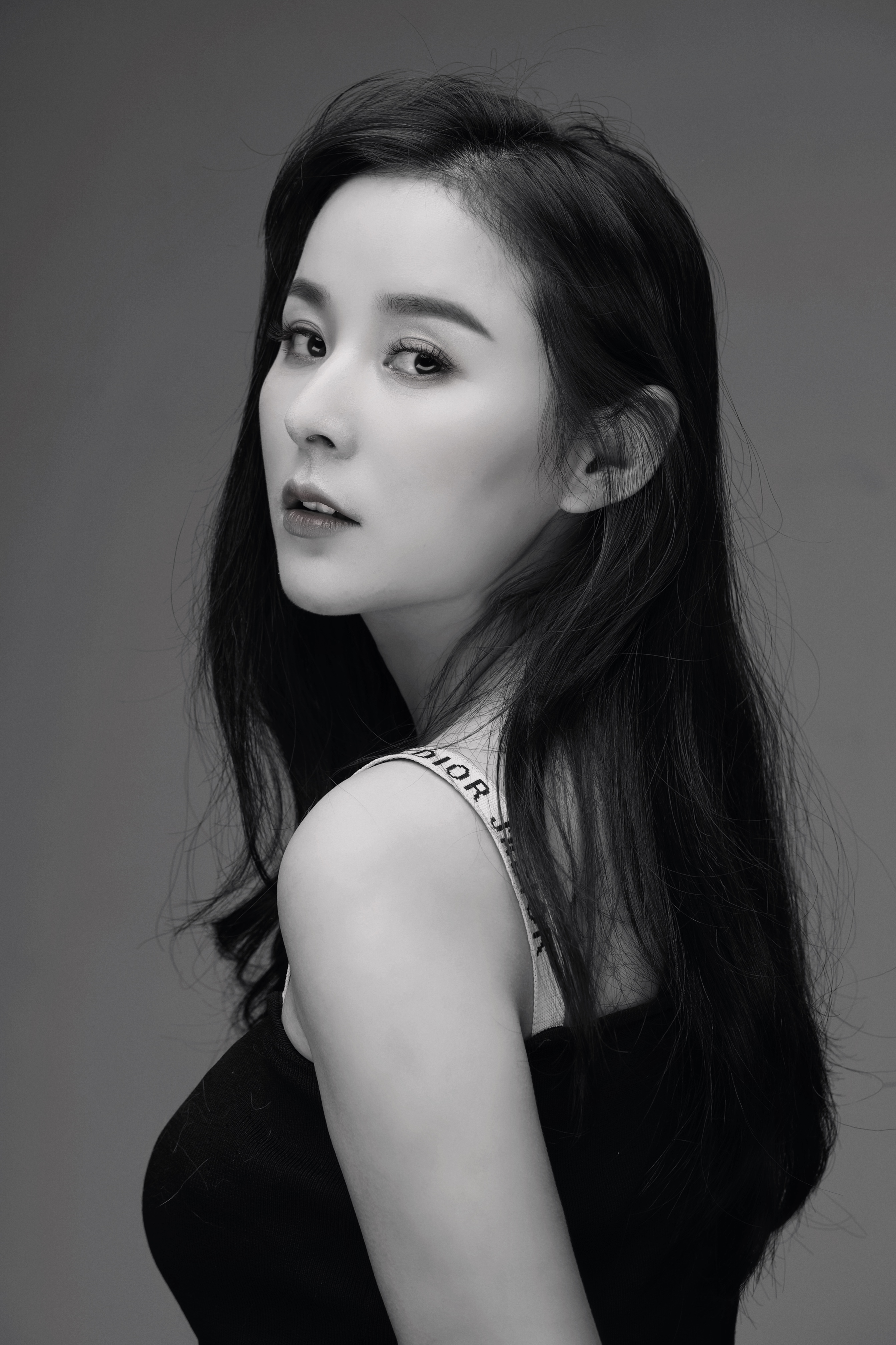  p data-id="gnwgofuttm">马卷卷,1998年8月25日出生于宁夏回族自治区