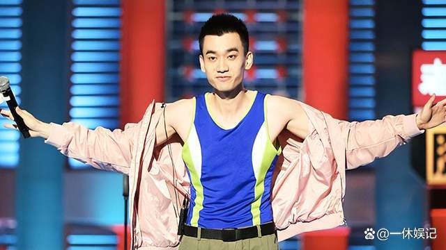 庞博：从小镇做题家到脱口秀大腕，他与董宇辉何其相似_百科TA说