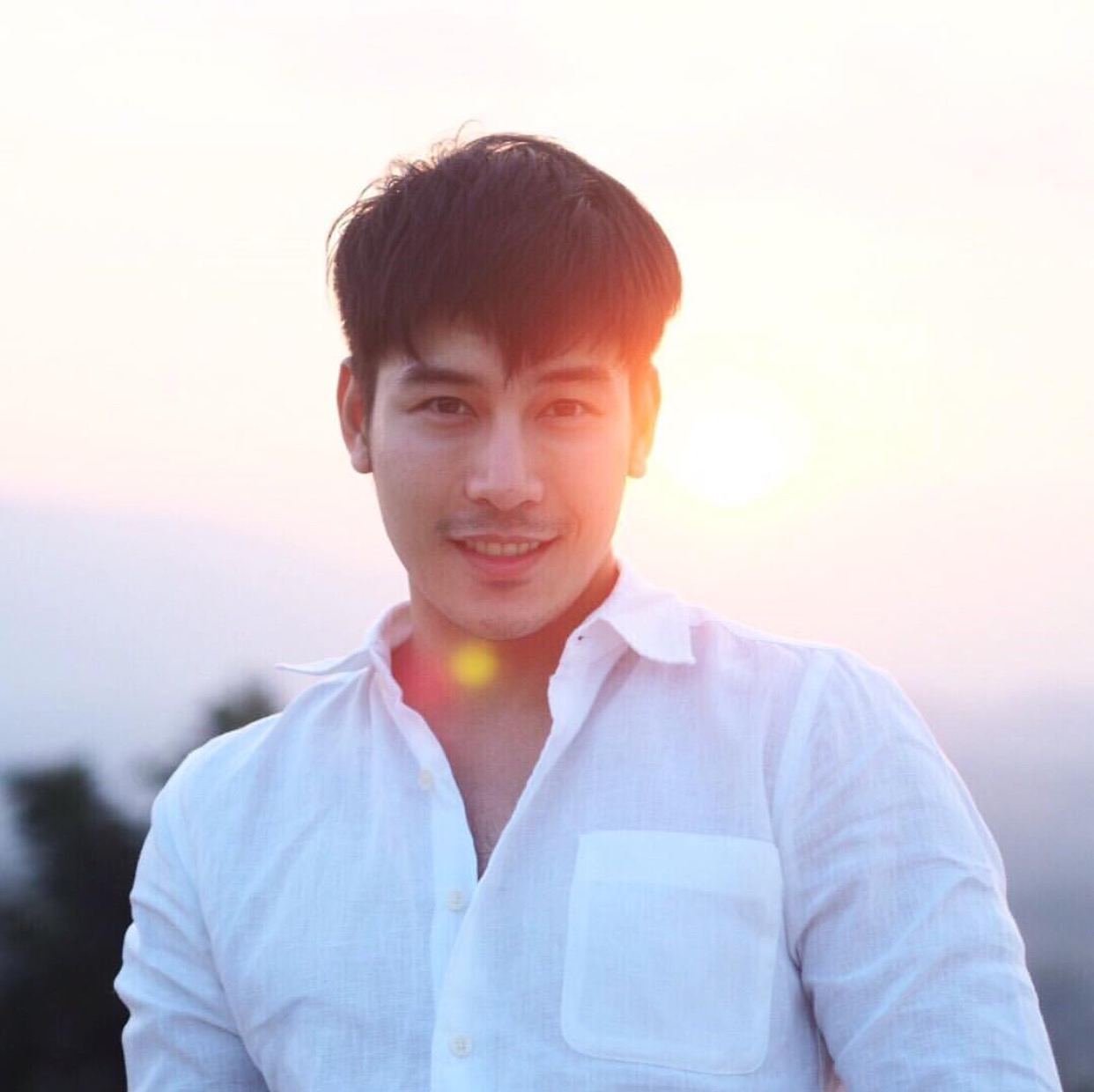  p>朴朴·彭帕努(ken),1991年10月20日出生于泰国,泰国男演员,模特.