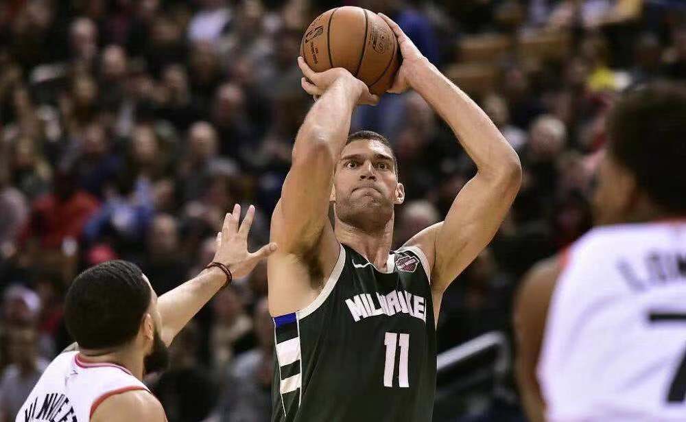  p>布鲁克·洛佩斯(brook lopez),1988年4月1日出生于 a target="