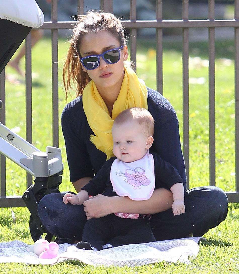 洁西卡·玛丽·艾芭